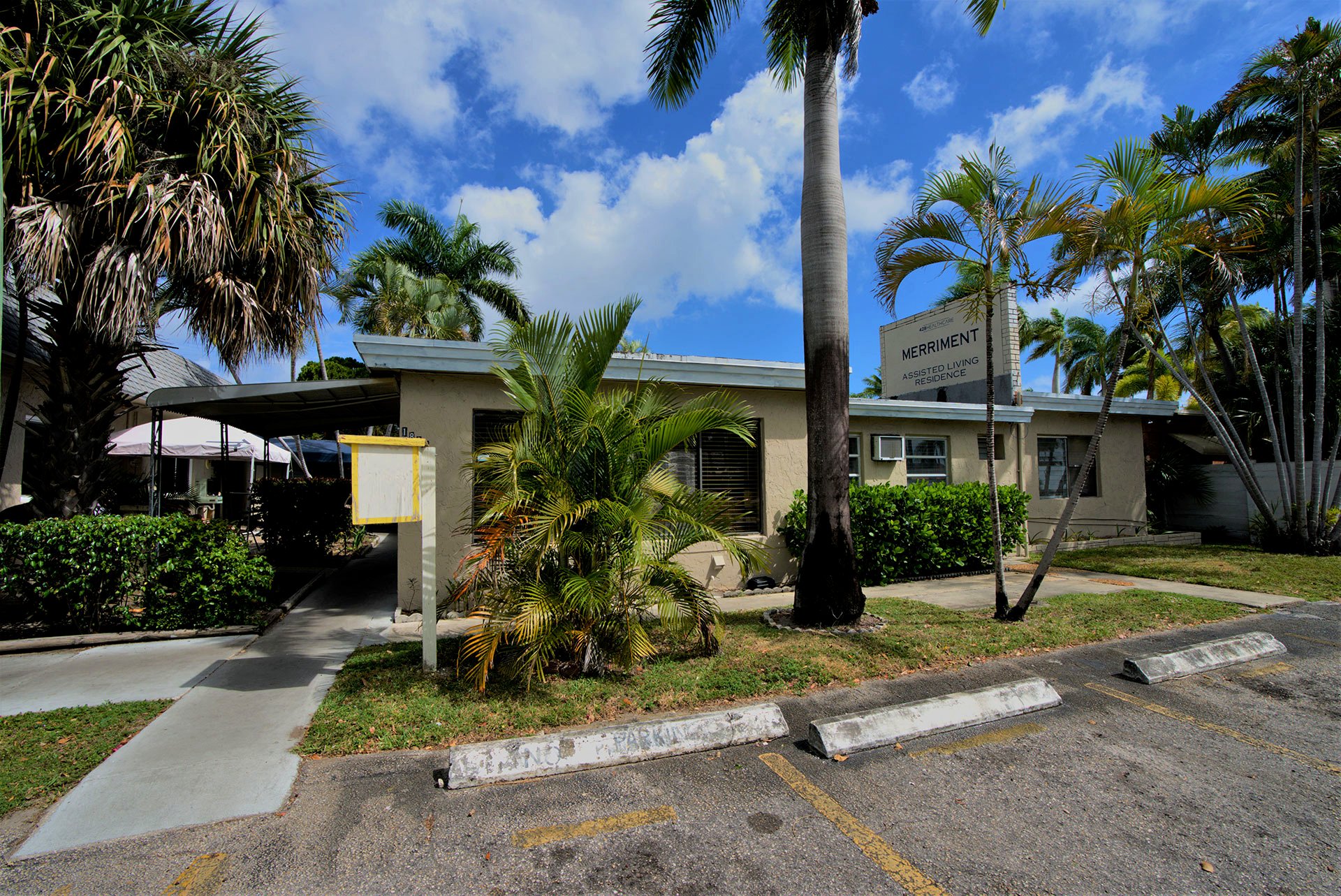 Merriment Assisted Living exterior in Hollywood, Florida